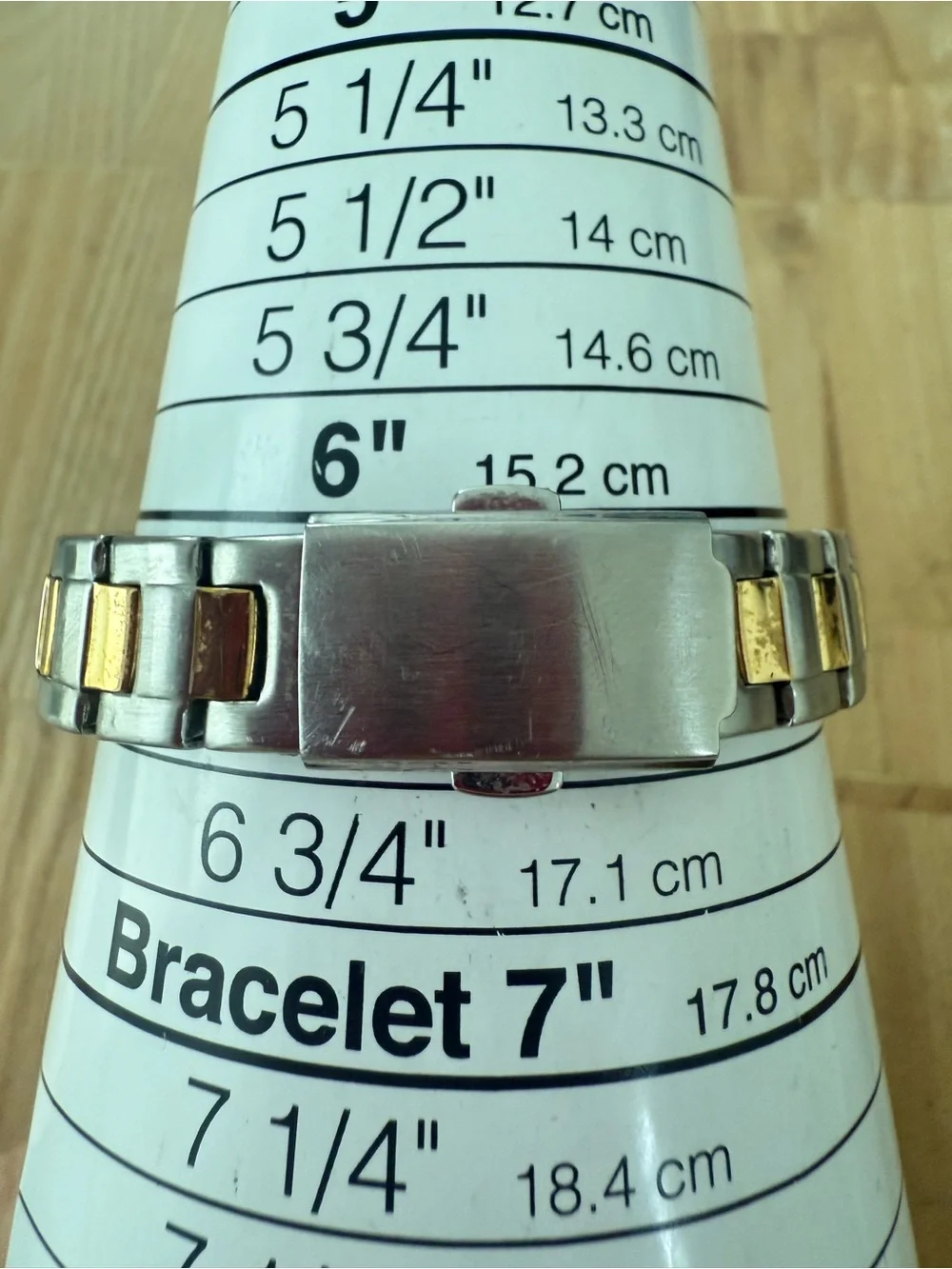 Caravelle by Bulova ladies two tone watch NEW BATTERY